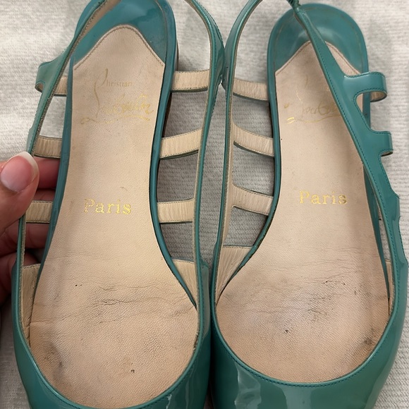 CHRISTIAN LOUBOUTIN Pointy Flats - Picture 2 of 7